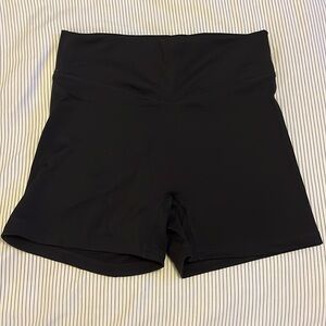 SMALL Balance Athletica Biker Shorts, Black